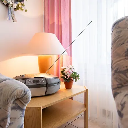 Apartment Waldstrasse 2 12 Kellenhusen